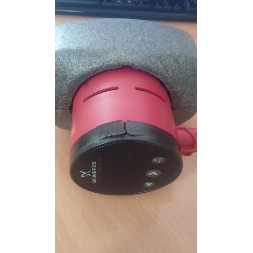 B-WARE - Grundfos Alpha2 25-40 N 180mm 97914911 mit Dämmschale