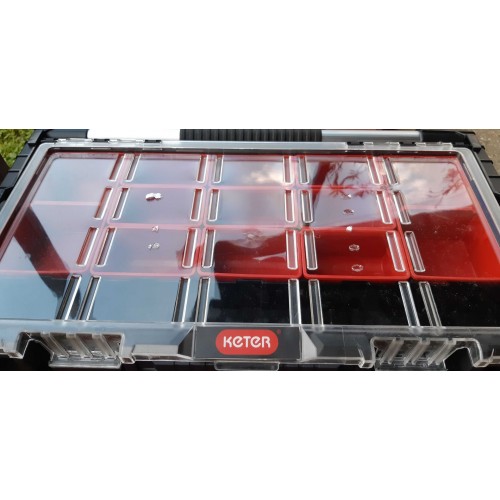 KETER CANTILEVER 22" Werkzeugbox 57x31x25 cm schwarz/rot 17187311