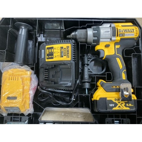 DeWALT DCD991P2-QW Akku Bohrschraube XRP (95Nm/18V/2x5,0Ah)Tstak