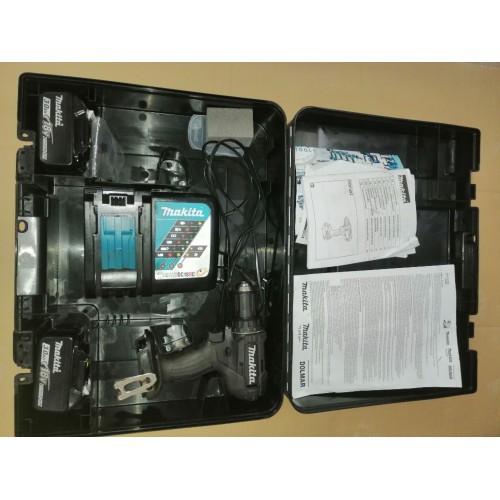 Makita DDF482RFEB Akku-Bohrschrauber Black Edition 2x Li-ion LXT 18V/3,0 Ah, Koffer