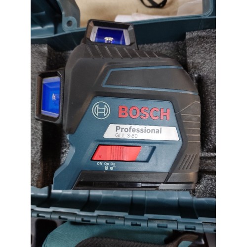 BOSCH GLL 3-80 Professional Linienlaser im Koffer + Stativ BT 150 + Batterien, 06159940KD