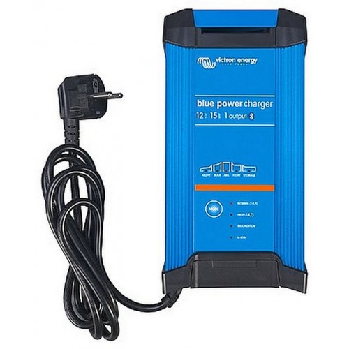 Victron Energy Blue Smart Batterieladegerät IP22 12V/15A, 1 Ausgang BPC121542002 Victron Energy Blue Smart Batterieladegerät IP22 12V/15A, 1 Ausgang BPC121542002